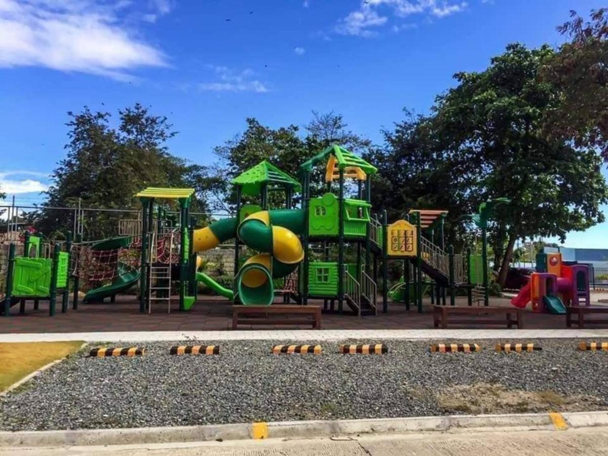 Dracarys Place 2 Condo With Balcony Unlimited Wifi Lapulapu City View Ngoại thất bức ảnh